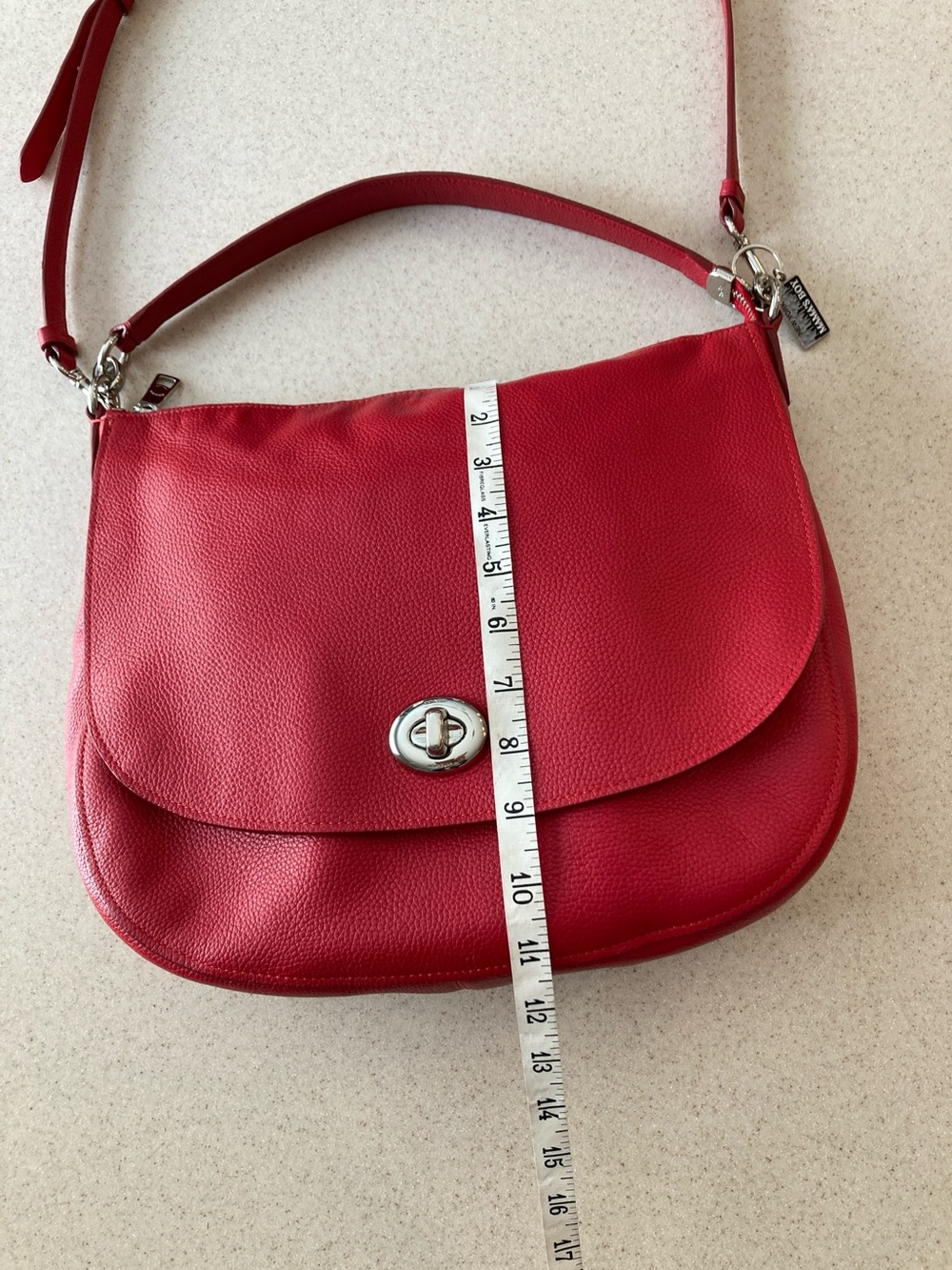 Coach Pebbled Red Leather Turn-Lock Closure Bag - Picture 13 of 15